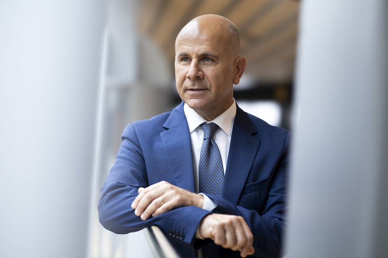 Salvatore DE MEO in the EP in Strasbourg