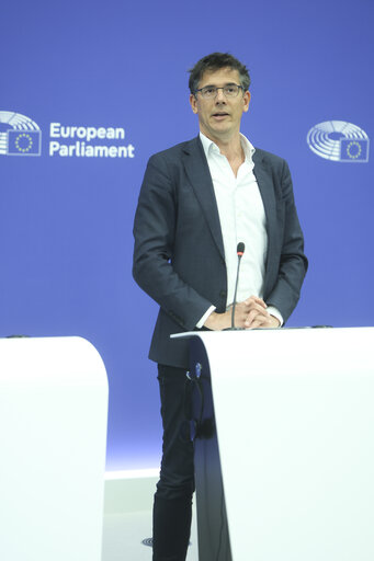 Press briefing Greens/EFA