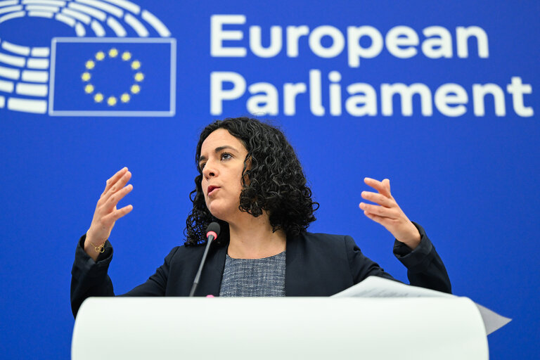 Press briefing The Left