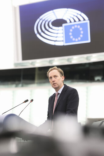Photo 34: EP Plenary session - A revamped long-term budget for the Union in a changing world