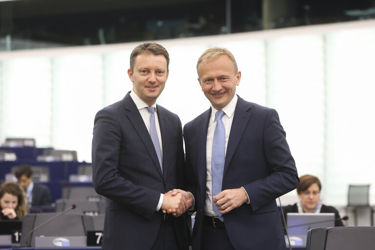 Photo 48: EP Plenary session - A revamped long-term budget for the Union in a changing world