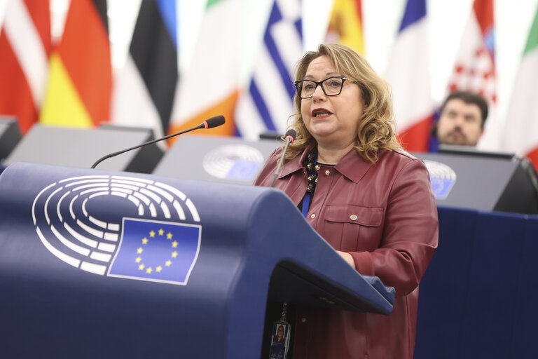 Photo 27: EP Plenary session - A revamped long-term budget for the Union in a changing world