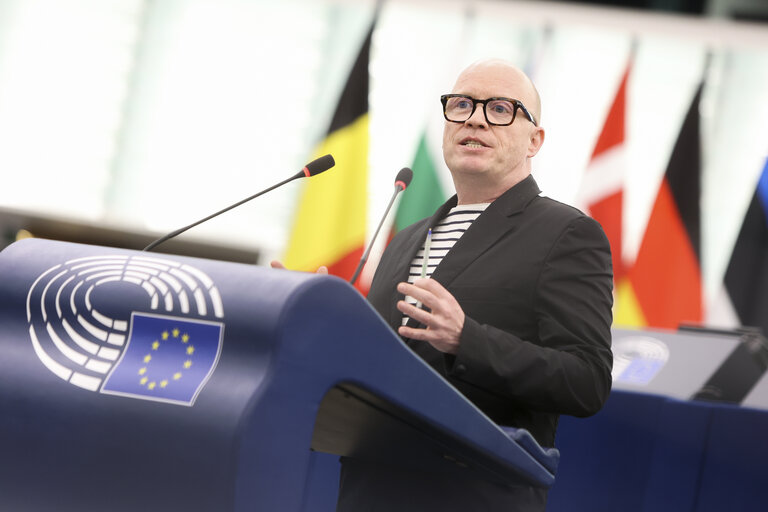Photo 12: EP Plenary session - A revamped long-term budget for the Union in a changing world