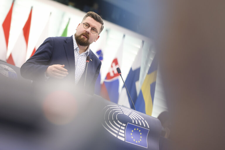 Photo 24: EP Plenary session - A revamped long-term budget for the Union in a changing world