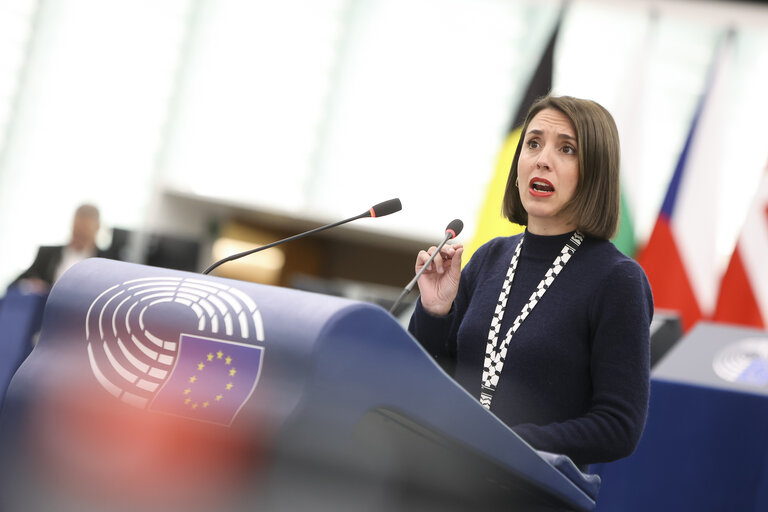 Fotografie 25: EP Plenary session - An urgent assessment of the applicability of the Political Dialogue and Cooperation Agreement (PDCA) with Cuba