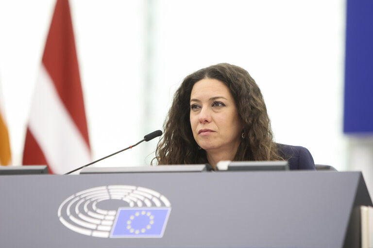 Fotografie 21: EP Plenary session - An urgent assessment of the applicability of the Political Dialogue and Cooperation Agreement (PDCA) with Cuba