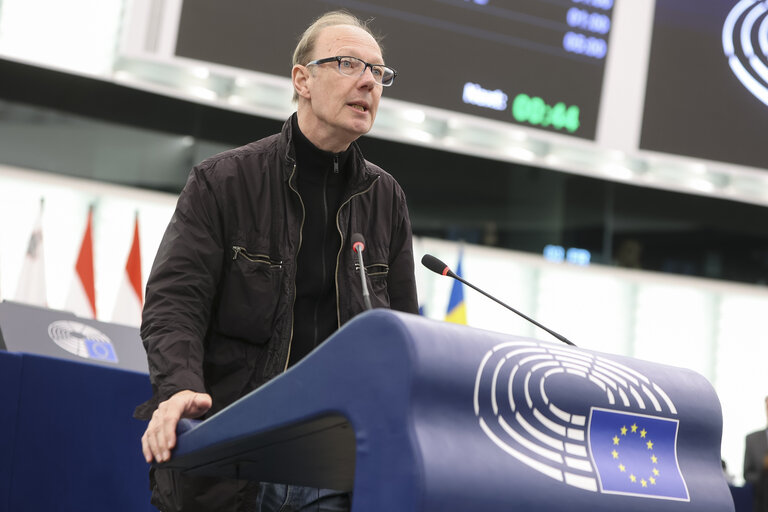 Fotografie 11: EP Plenary session - An urgent assessment of the applicability of the Political Dialogue and Cooperation Agreement (PDCA) with Cuba