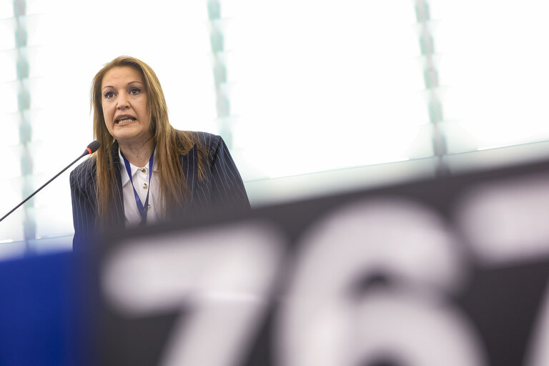Fotografie 6: EP Plenary session - An urgent assessment of the applicability of the Political Dialogue and Cooperation Agreement (PDCA) with Cuba