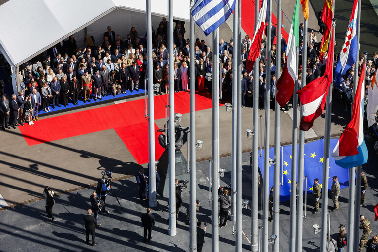 Photo 32: Commemoration of the 80th anniversary of the end of World War II in Europe - Wreath Laying Ceremony