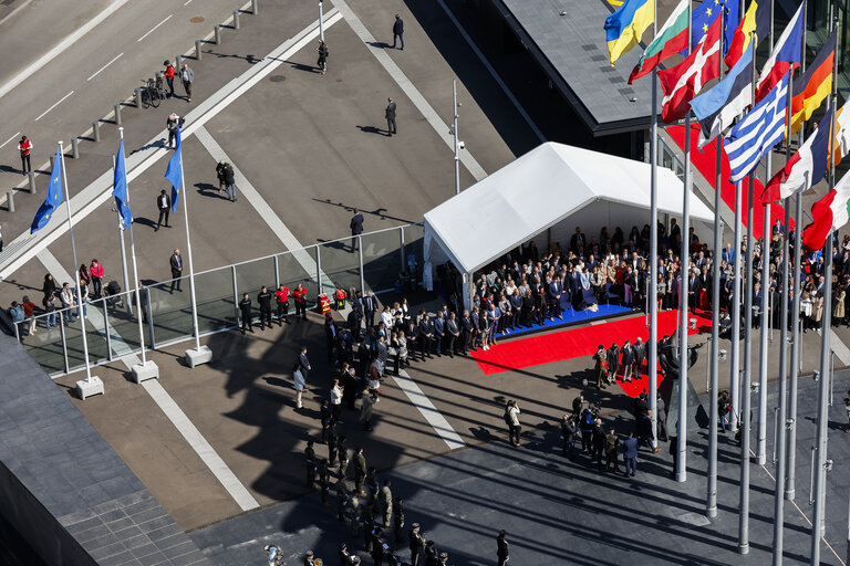 Photo 16: Commemoration of the 80th anniversary of the end of World War II in Europe - Wreath Laying Ceremony