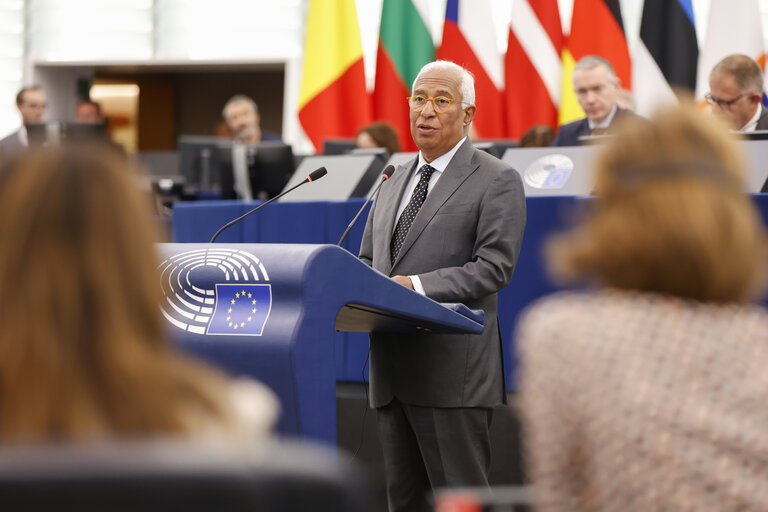 Foto 49: EP Plenary session - Commemoration 80th anniversary end of World War II in Europe
