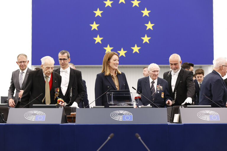 Photo 15: EP Plenary session - Commemoration 80th anniversary end of World War II in Europe