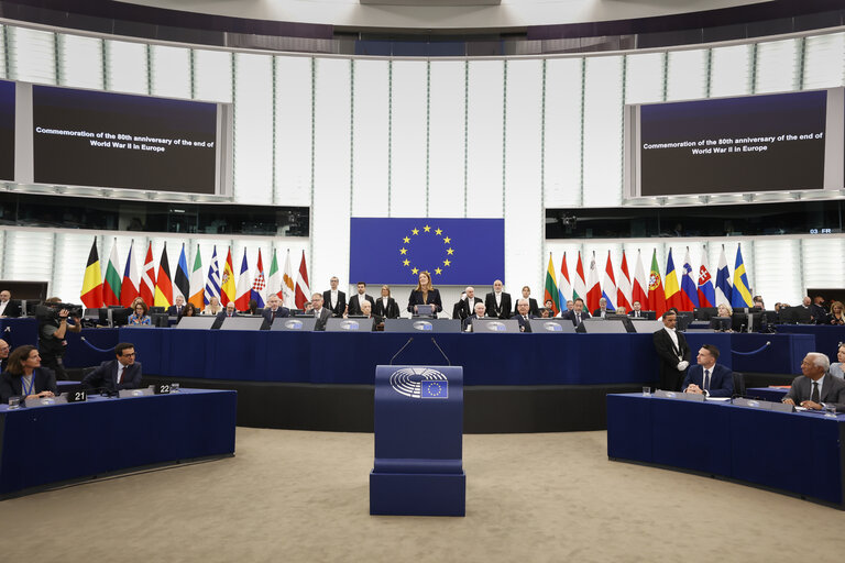 Photo 11: EP Plenary session - Commemoration 80th anniversary end of World War II in Europe