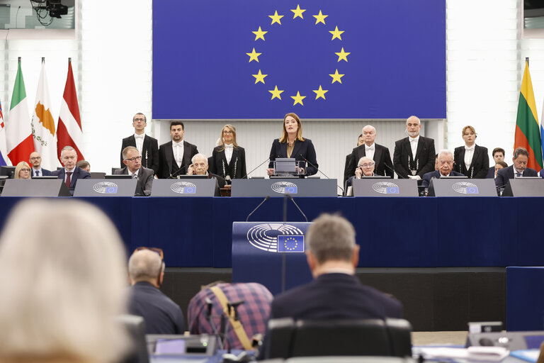 Photo 2: EP Plenary session - Commemoration 80th anniversary end of World War II in Europe