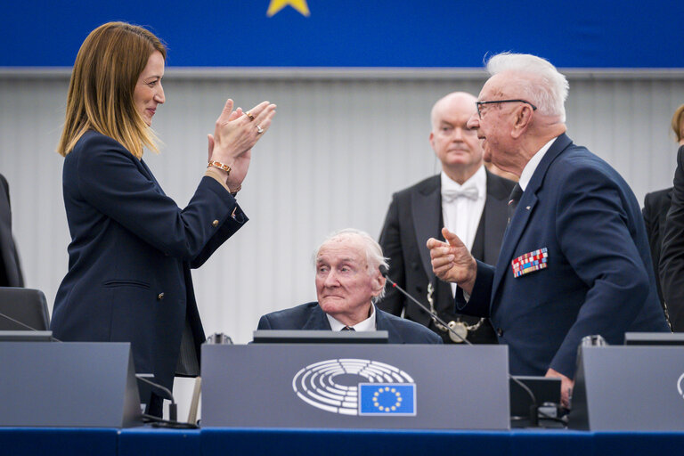 Photo 24: EP Plenary session - Commemoration 80th anniversary end of World War II in Europe