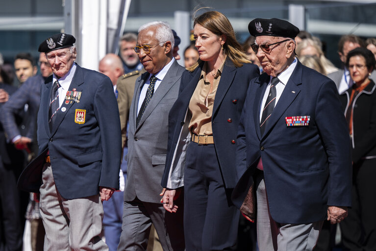 Photo 18: Commemoration of the 80th anniversary of the end of World War II in Europe - Wreath Laying Ceremony