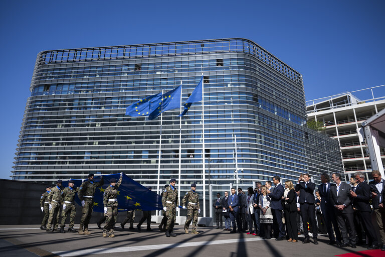 Photo 35: Commemoration of the 80th anniversary of the end of World War II in Europe - Wreath Laying Ceremony