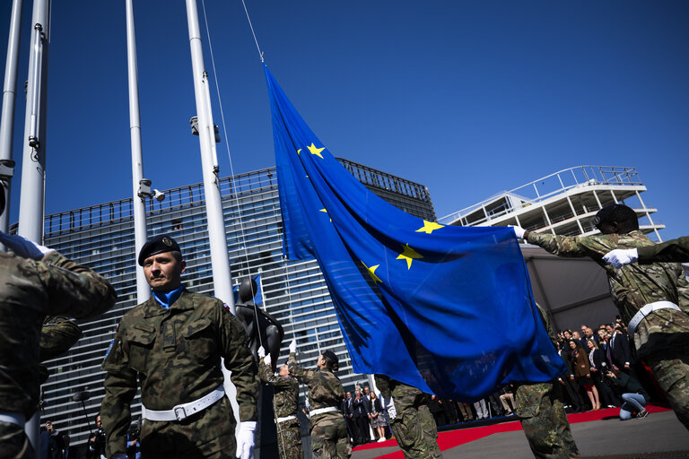 Photo 29: Commemoration of the 80th anniversary of the end of World War II in Europe - Wreath Laying Ceremony