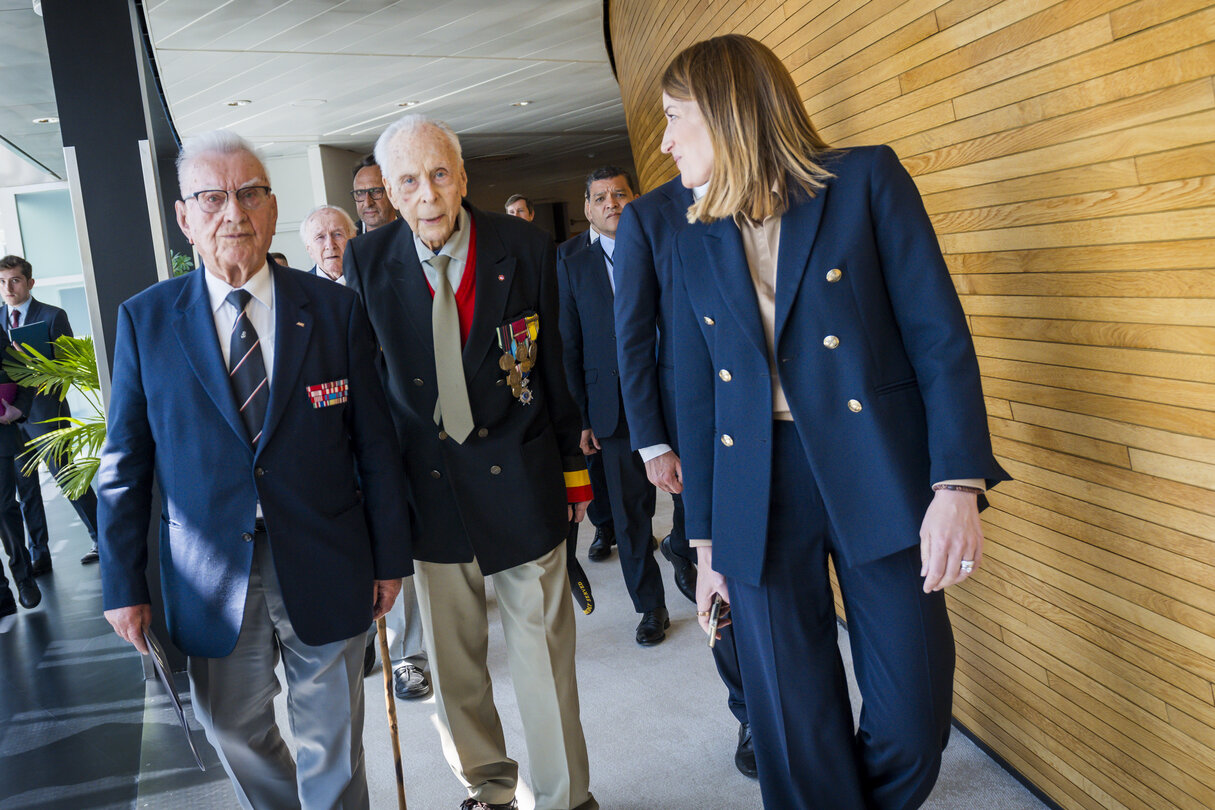 Commemoration of the 80th anniversary of the end of World War II in Europe - Roberta METSOLA, EP President meets with war veterans