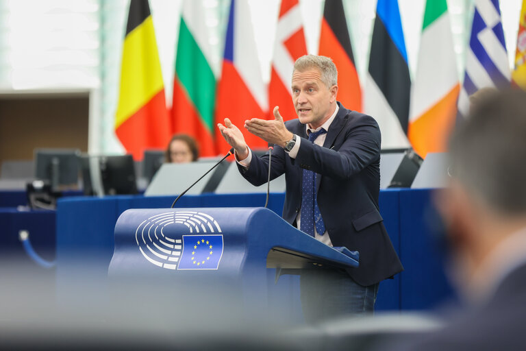 Photo 50: EP Plenary session - Resilience and the need to improve the interconnection of energy grid infrastructure in the EU