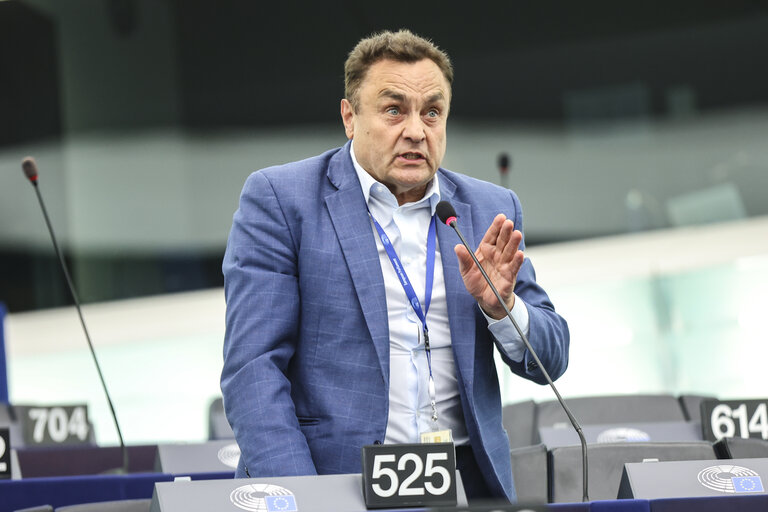 Photo 49: EP Plenary session - Resilience and the need to improve the interconnection of energy grid infrastructure in the EU