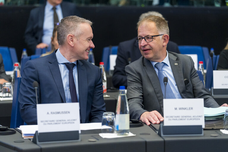 Meeting of the EP Conference of Presidents in the presence of Piotr SERAFIN, European Commissioner for Budget, Anti-Fraud and Public Administration