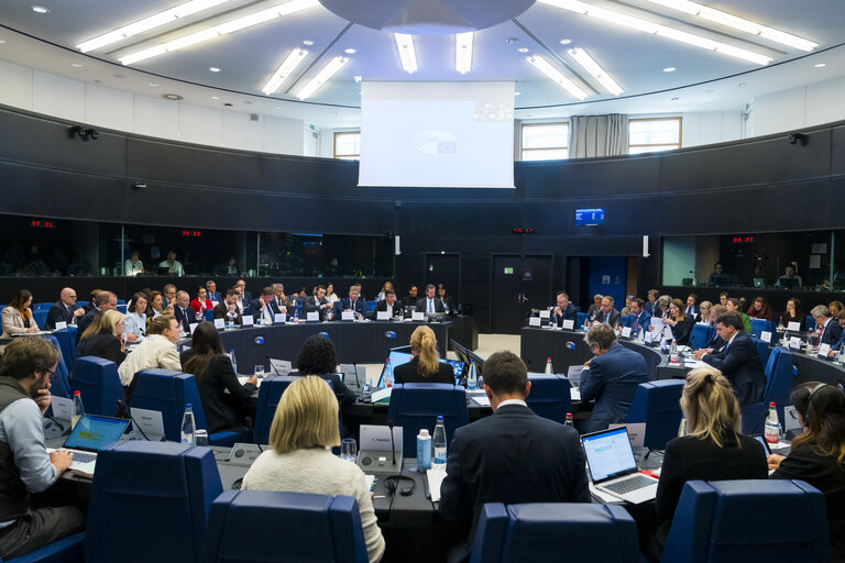 Meeting of the EP Conference of Presidents in the presence of Piotr SERAFIN, European Commissioner for Budget, Anti-Fraud and Public Administration