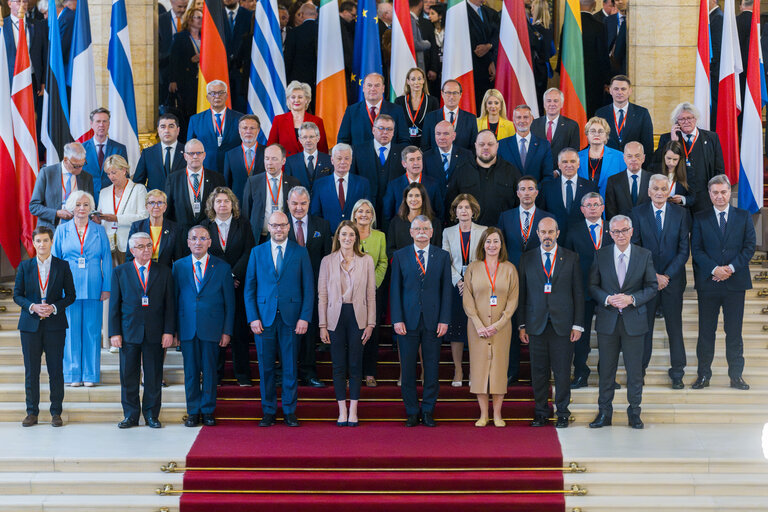 Photo 8 : European Speakers Conference in Budapest (Hungary) - Attendance of Roberta METSOLA, EP President at the Opening Session titled ‘Challenges Facing Europe’