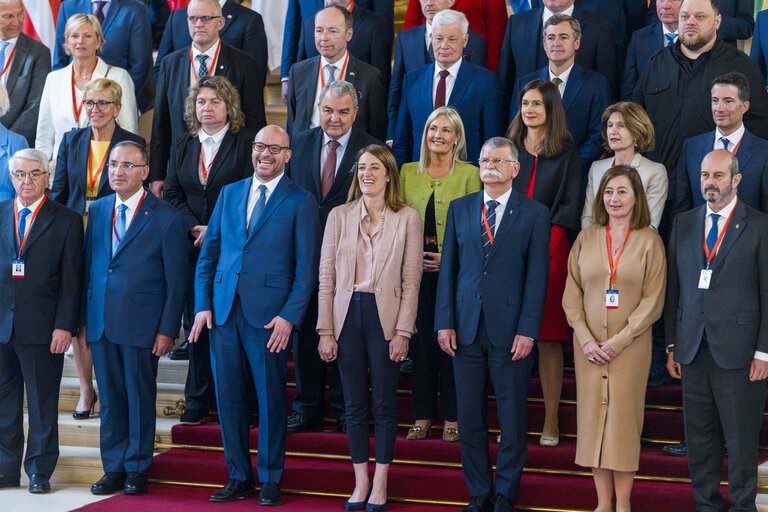 Photo 6 : European Speakers Conference in Budapest (Hungary) - Attendance of Roberta METSOLA, EP President at the Opening Session titled ‘Challenges Facing Europe’