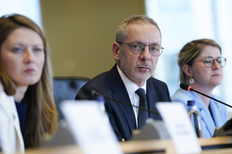 Foto 10: ITRE Committee Meeting