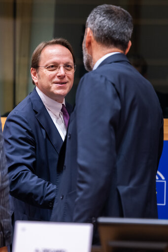 ENVI - Exchange of views with Olivér Várhelyi, Commissioner for Health and Animal Welfare, as part of the structured dialogue