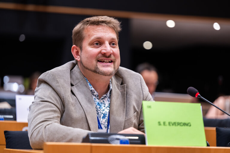 ENVI - Exchange of views with Olivér Várhelyi, Commissioner for Health and Animal Welfare, as part of the structured dialogue