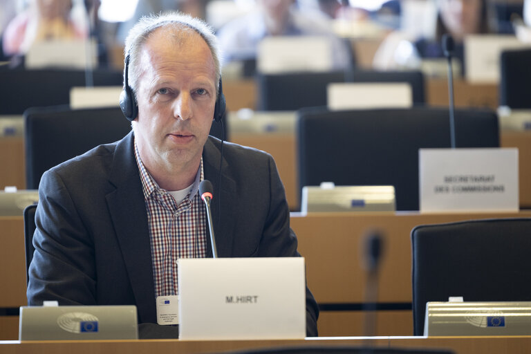 EMPL - Public hearing on ' Volunteers in emergency services and their legal challenges: cases of cross-border firefighters '