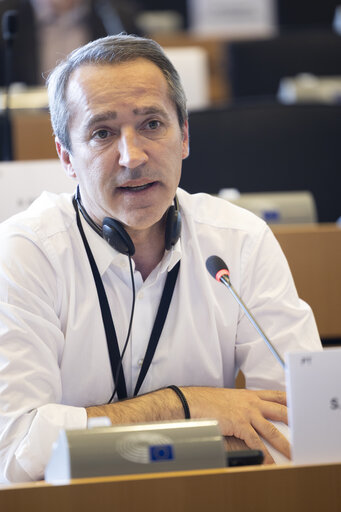 EMPL - Public hearing on ' Volunteers in emergency services and their legal challenges: cases of cross-border firefighters '