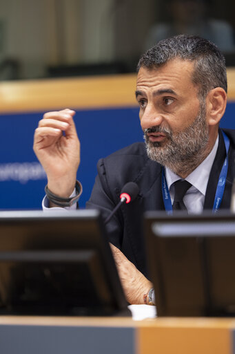 Zdjęcie 30: ENVI - Exchange of views with Stéphane Séjourné, Executive Vice-President for Prosperity and Industrial Strategy, as part of the structured dialogue