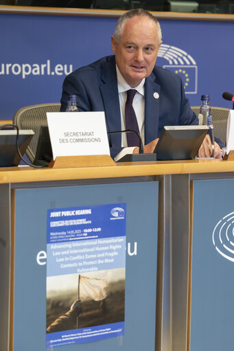 Foto 8: DROI DEVE public hearing on “advancing International, Humanitarian Law and International Human Rights Law in Conflict Zones and Fragile Contexts to Protect then Most Vulnerable”