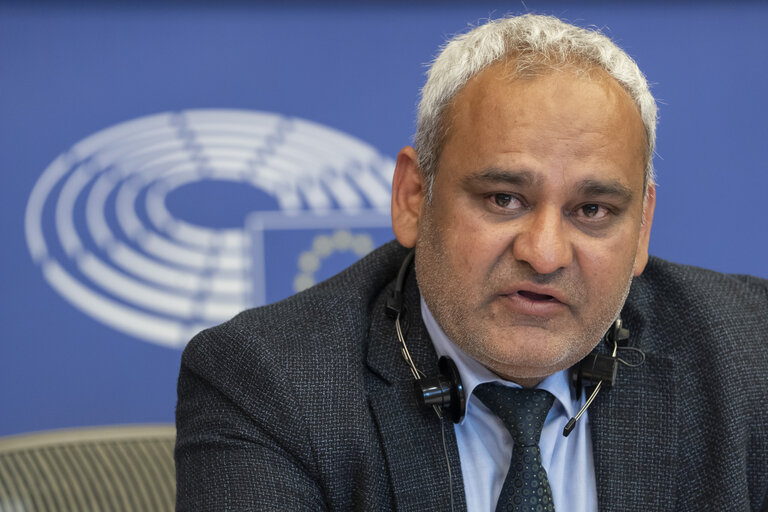 Foto 2: DROI DEVE public hearing on “advancing International, Humanitarian Law and International Human Rights Law in Conflict Zones and Fragile Contexts to Protect then Most Vulnerable”