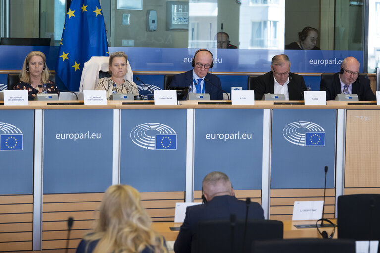 AGRI - Exchange of views with the European Food Safety Authority on insights on key topics impacting EU agriculture