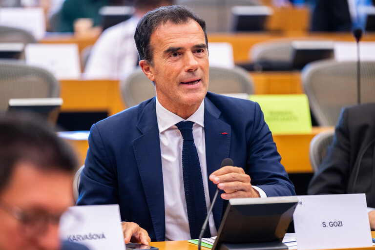 AFCO - Exchange of views in the frame of the Structured Dialogue with Mr. Maroš Šefčovič, the European Commissioner for Trade and Economic Security; Interinstitutional Relations and Transparency