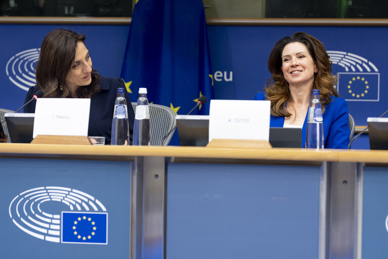 HOUS - Meeting on Affordable Housing Regional and Local authorities perspectives