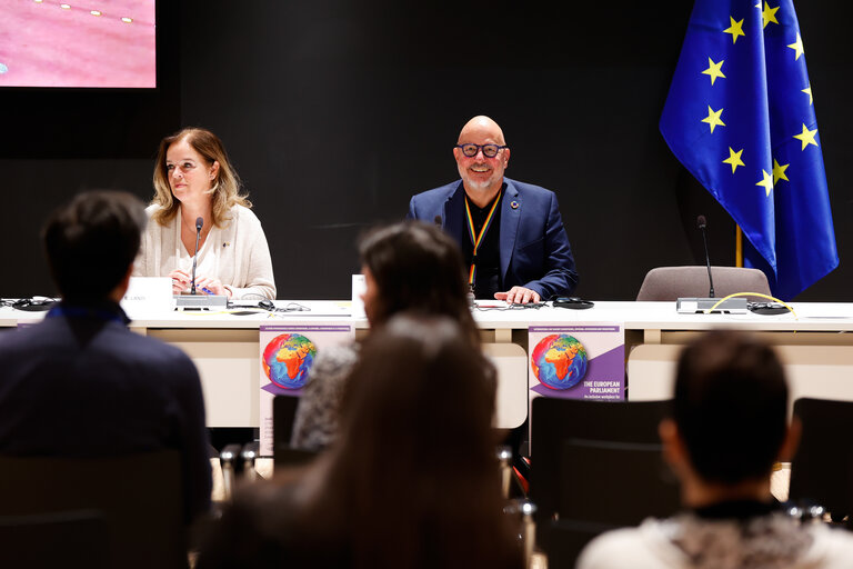 Foto 18: IDAHOBIT 2025 - The European Parliament: An inclusive workplace for all our LGBTIQ+ colleagues..