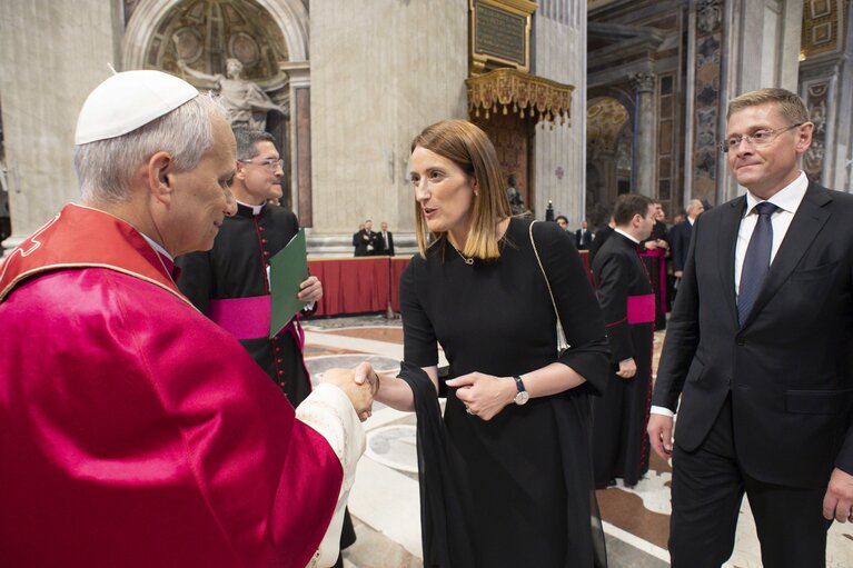 Valokuva 1: Inauguration mass of the new Pope LEO XIV