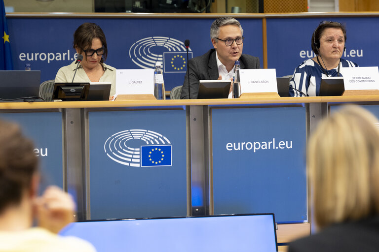 Φωτογραφία 21: FEMM - Advancing towards a care society: addressing the gender care gap