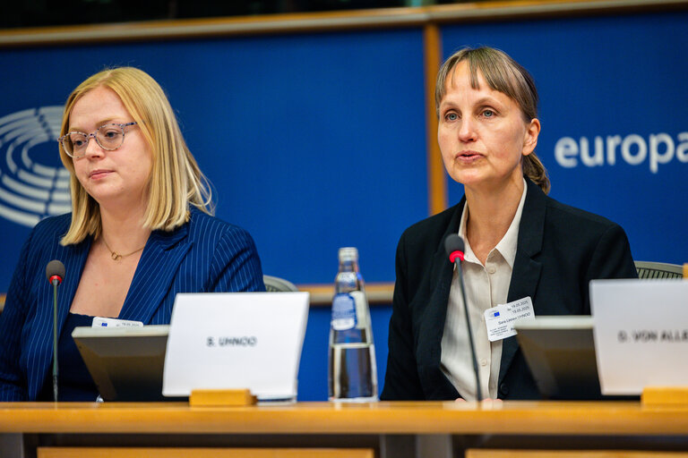 Foto 38: FEMM - The Wave of consent - Based rape laws in Europe