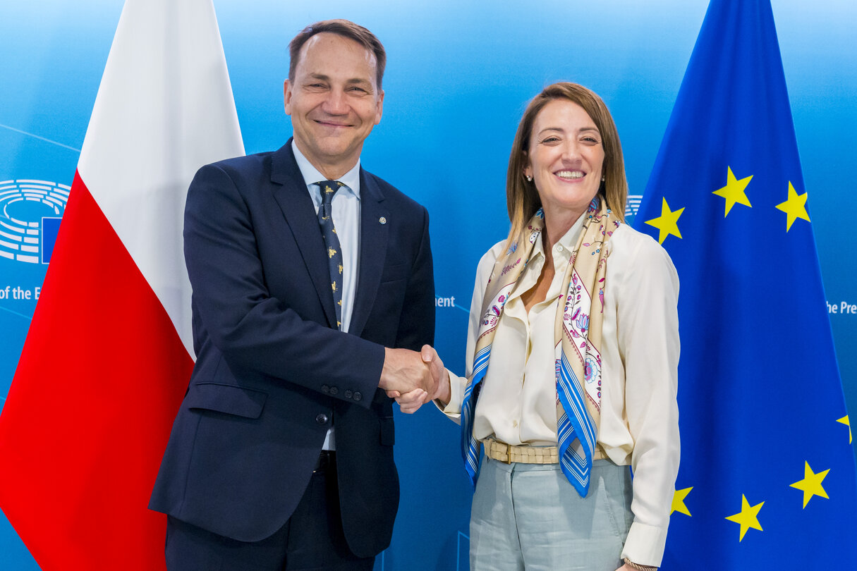 Roberta METSOLA, EP President meets with Radosław SIKORSKI, Minister of Foreign Affairs of Poland
