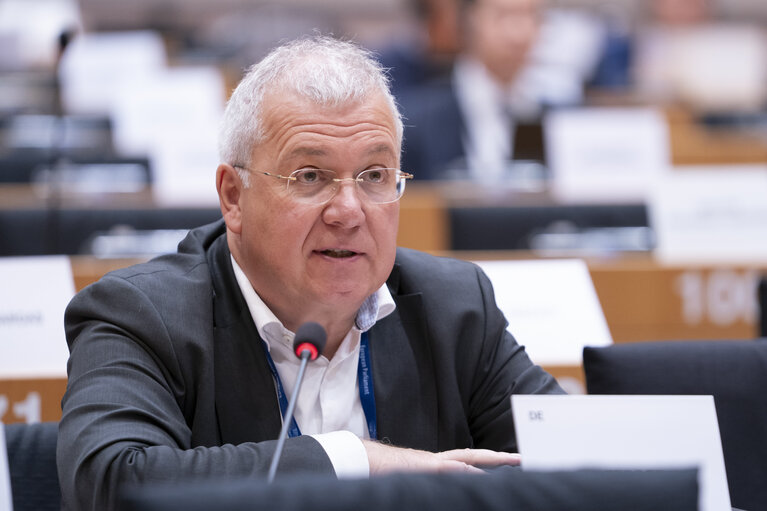 Zdjęcie 7: ECON - Exchange of views with Alfred Camilleri, Chair of the European Statistical Governance Advisory Board