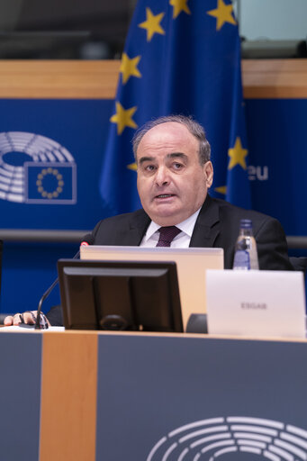 Zdjęcie 15: ECON - Exchange of views with Alfred Camilleri, Chair of the European Statistical Governance Advisory Board