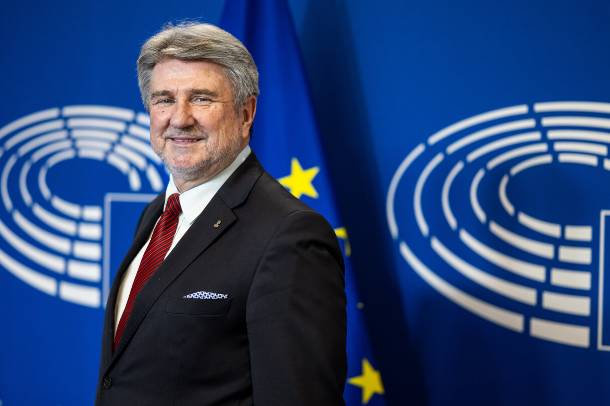 Bogdan RZONCA in the EP Brussels