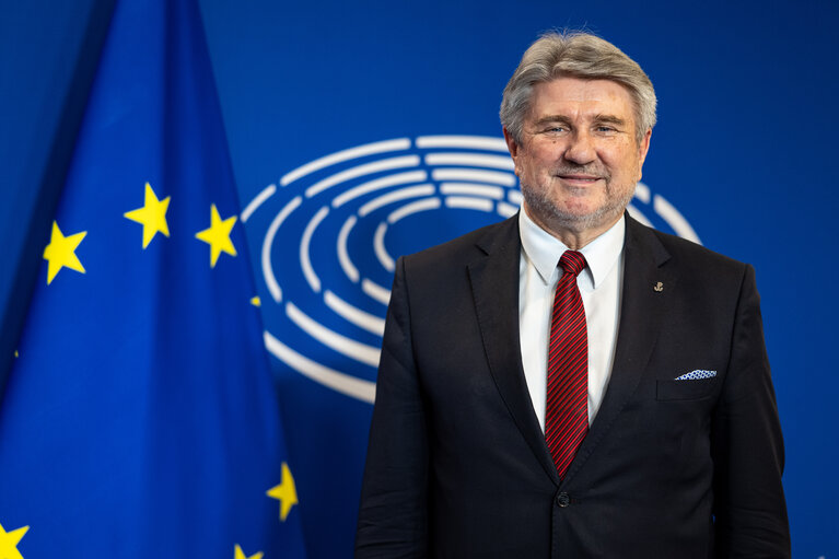 Suriet 2: Bogdan RZONCA in the EP Brussels