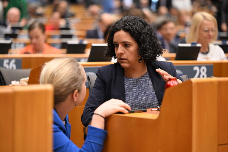 Billede 28: EP Mini-Plenary Session - Formal sitting - Address by Nataša PIRC MUSAR, President of the Republic of Slovenia